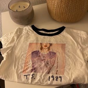 Taylor Swift 1989 Tour Concert Tee